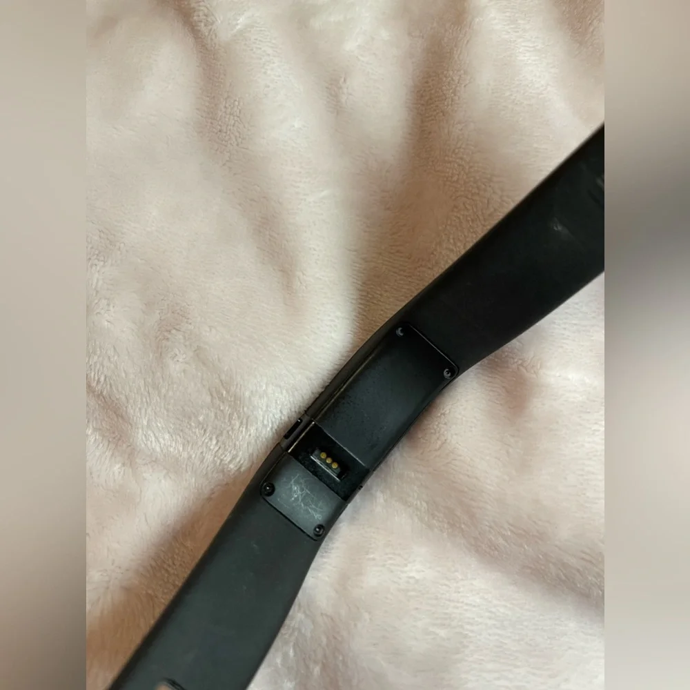 Fitbit - Picture 3 of 4
